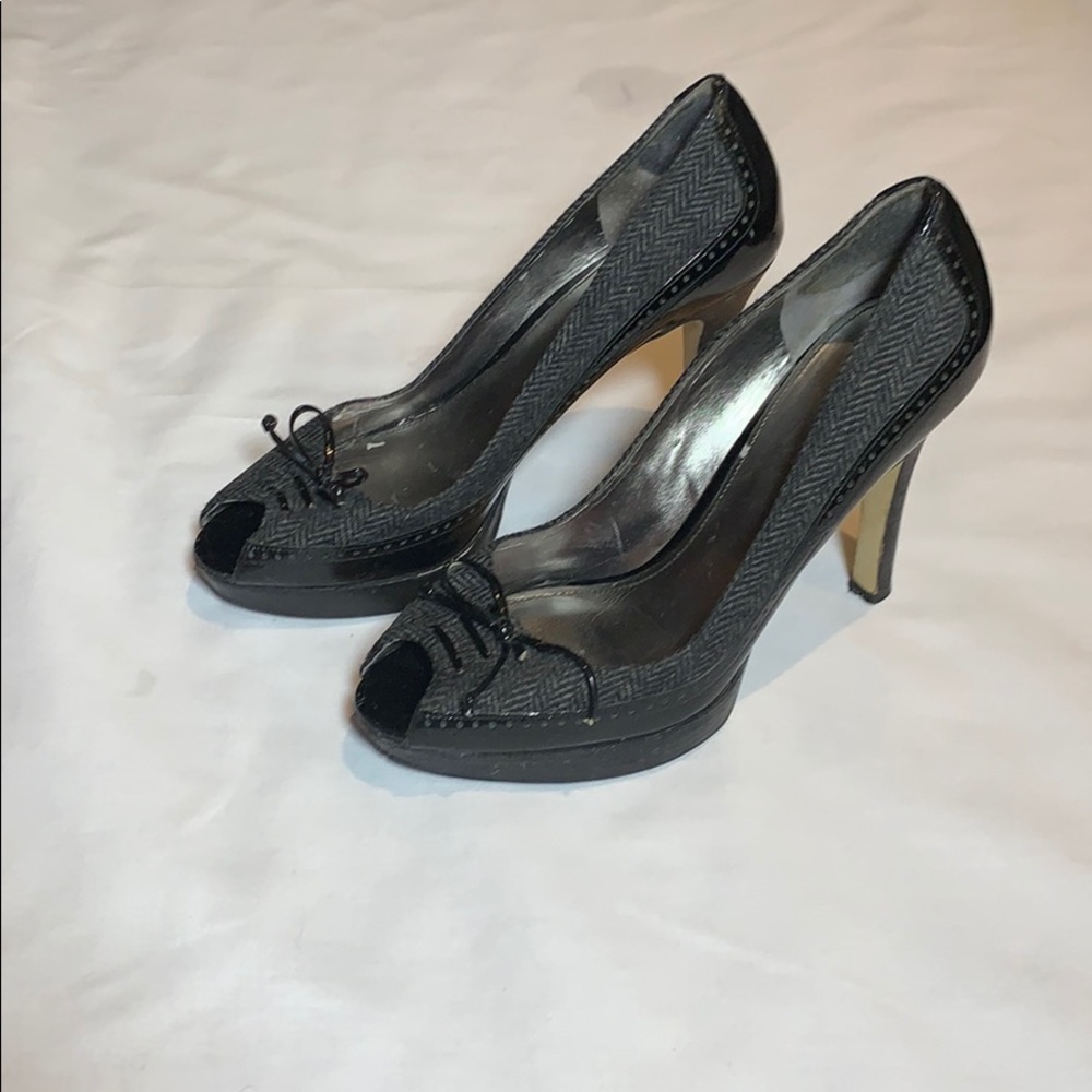 Marc Fisher Tweed & Patent Leather Heels Size 8